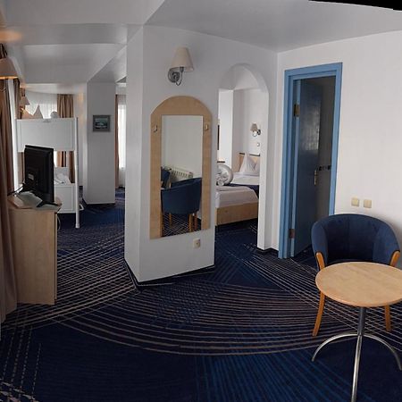 Briza Boutique Hotel מאמאיה מראה חיצוני תמונה